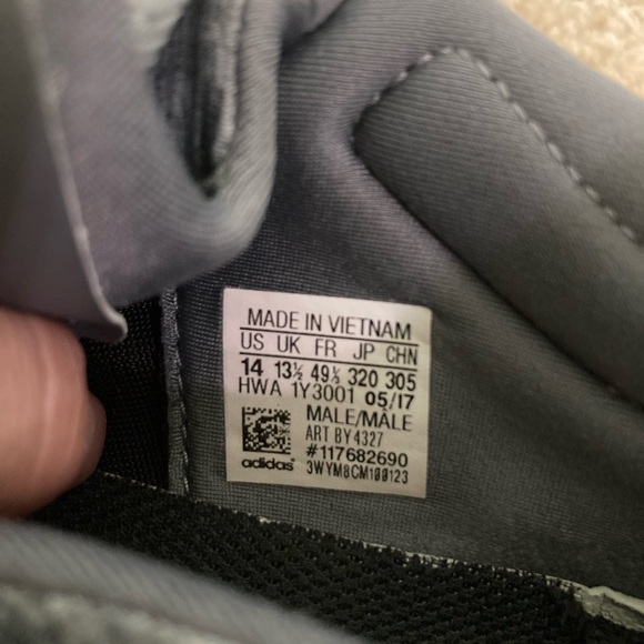 Adidas Ultrabounce Beyond Triple Grey. Men’s 14 - Picture 8 of 8